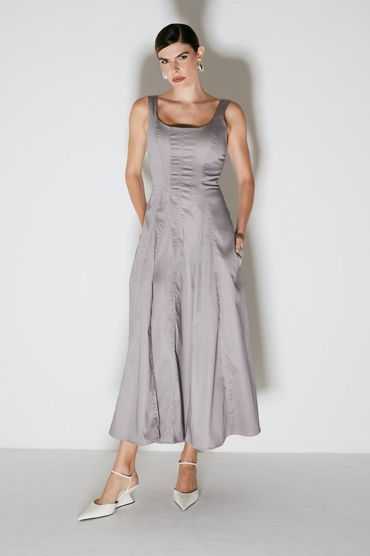 VESTIDO MIDI COM PESPONTO E BARRA AMPLA CINZA