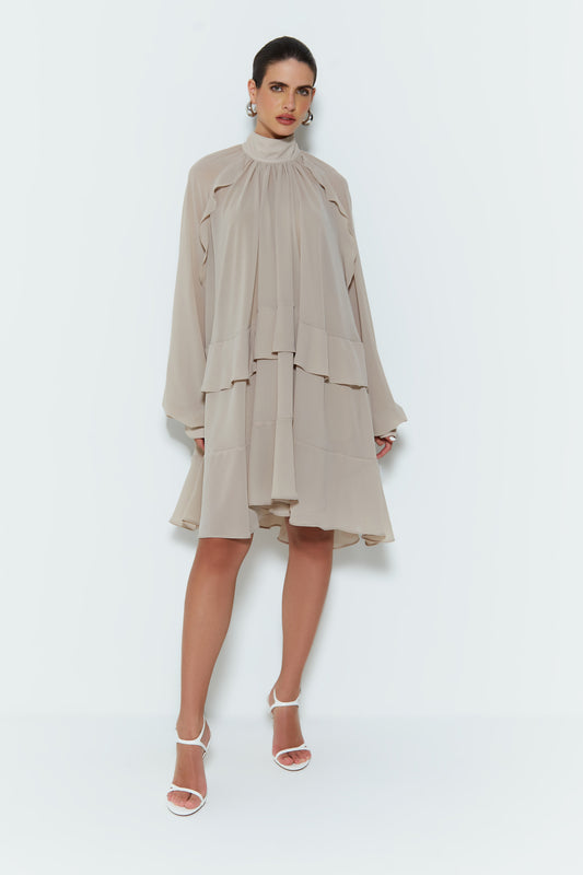 VESTIDO CURTO COM FRANZIDOS AMARRACAO PESCOCO KAKI CLARO