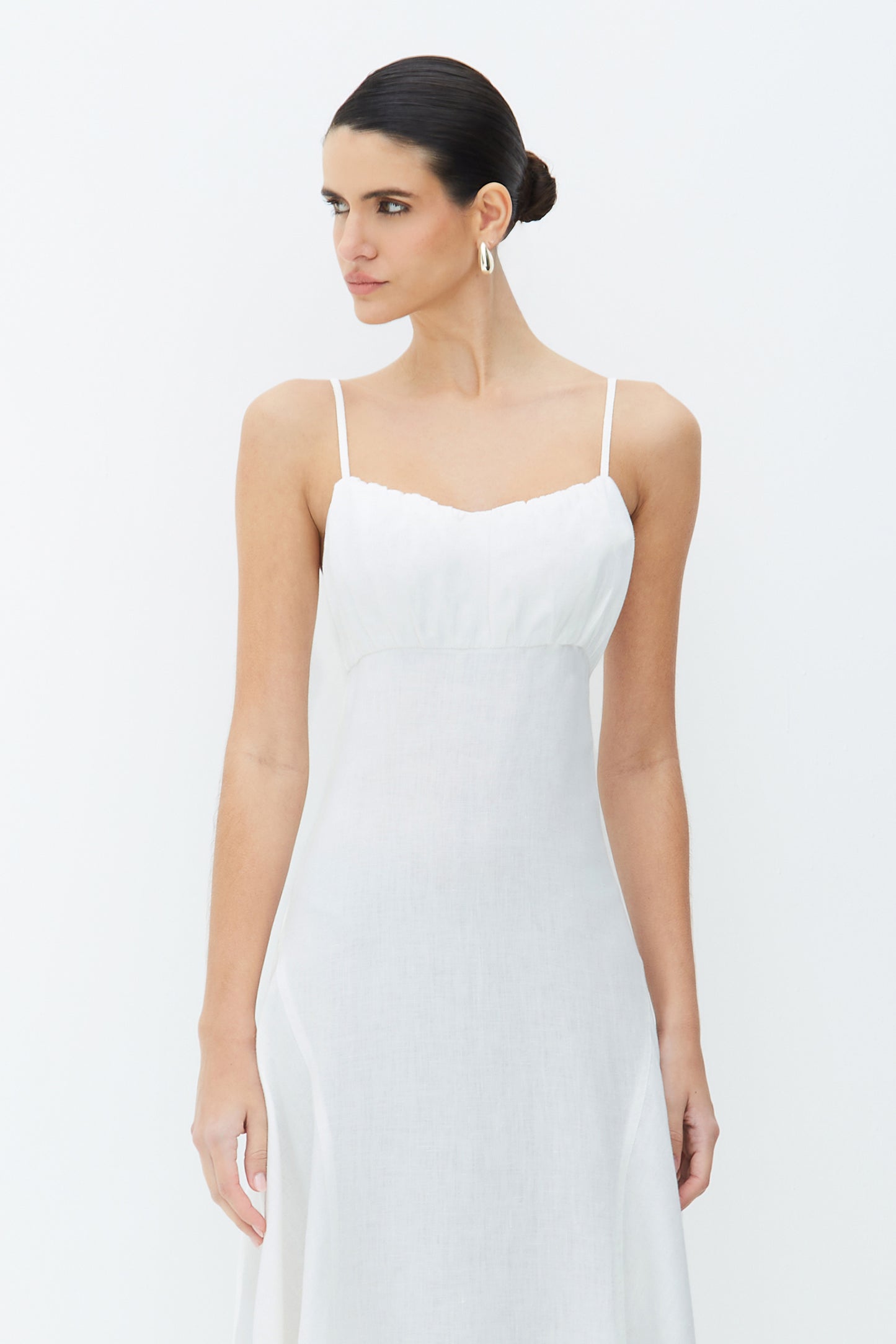 VESTIDO MIDI COM DRAPEADOS BUSTO E BARRA AMPLA BRANCO