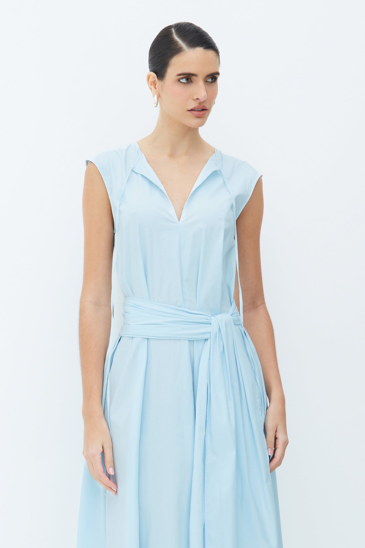 VESTIDO MIDI COM SOBREPOSICAO PARA AMARRACAO CINTURA AZUL POLAR