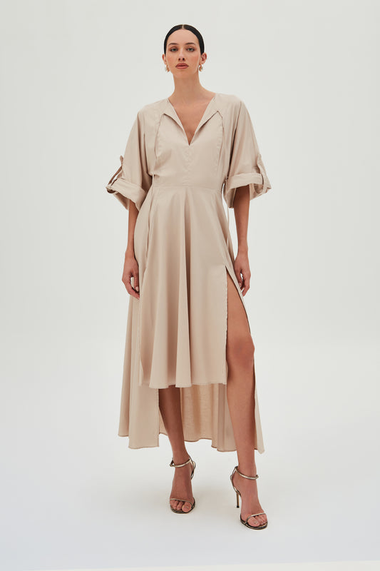 VESTIDO LONGO COM BARRA ASSIMETRICA E AMARRACAO COLO KAKI CLARO