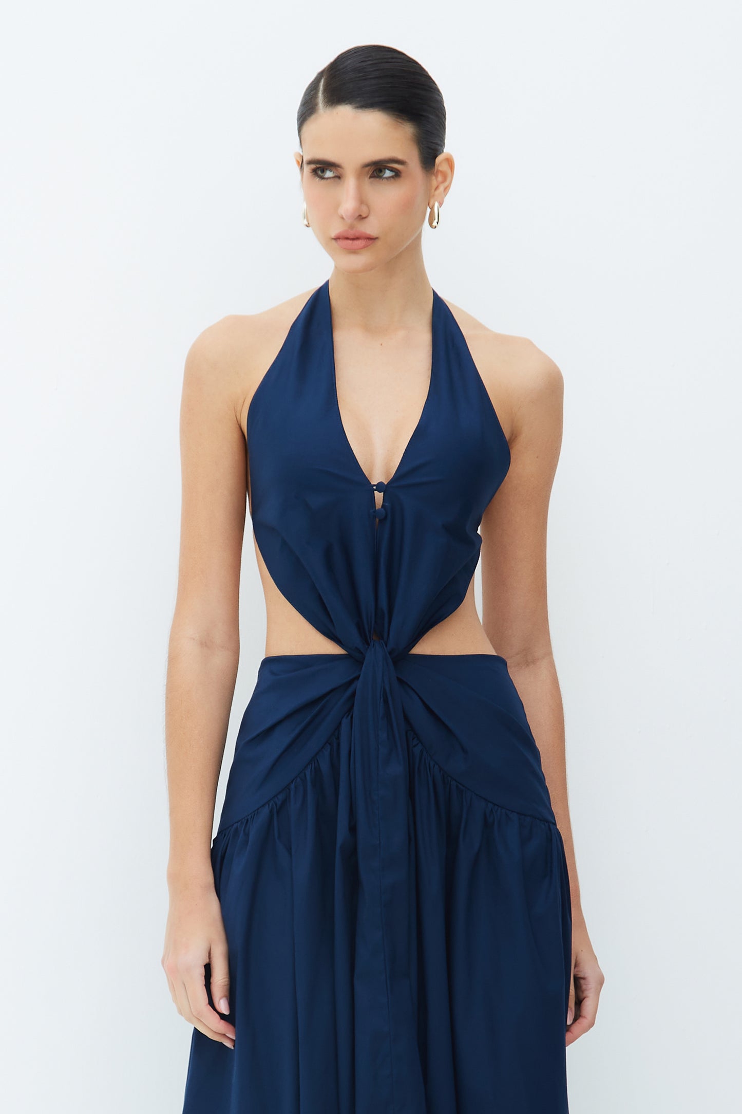 VESTIDO MIDI FRENTE UNICA TORCAO FRONTAL E AMARRACAO AZUL MARINHO