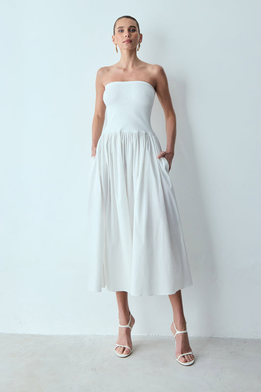 VESTIDO MIDI TOMARA QUE CAIA SAIA AMPLA E BOLSOS OFF WHITE
