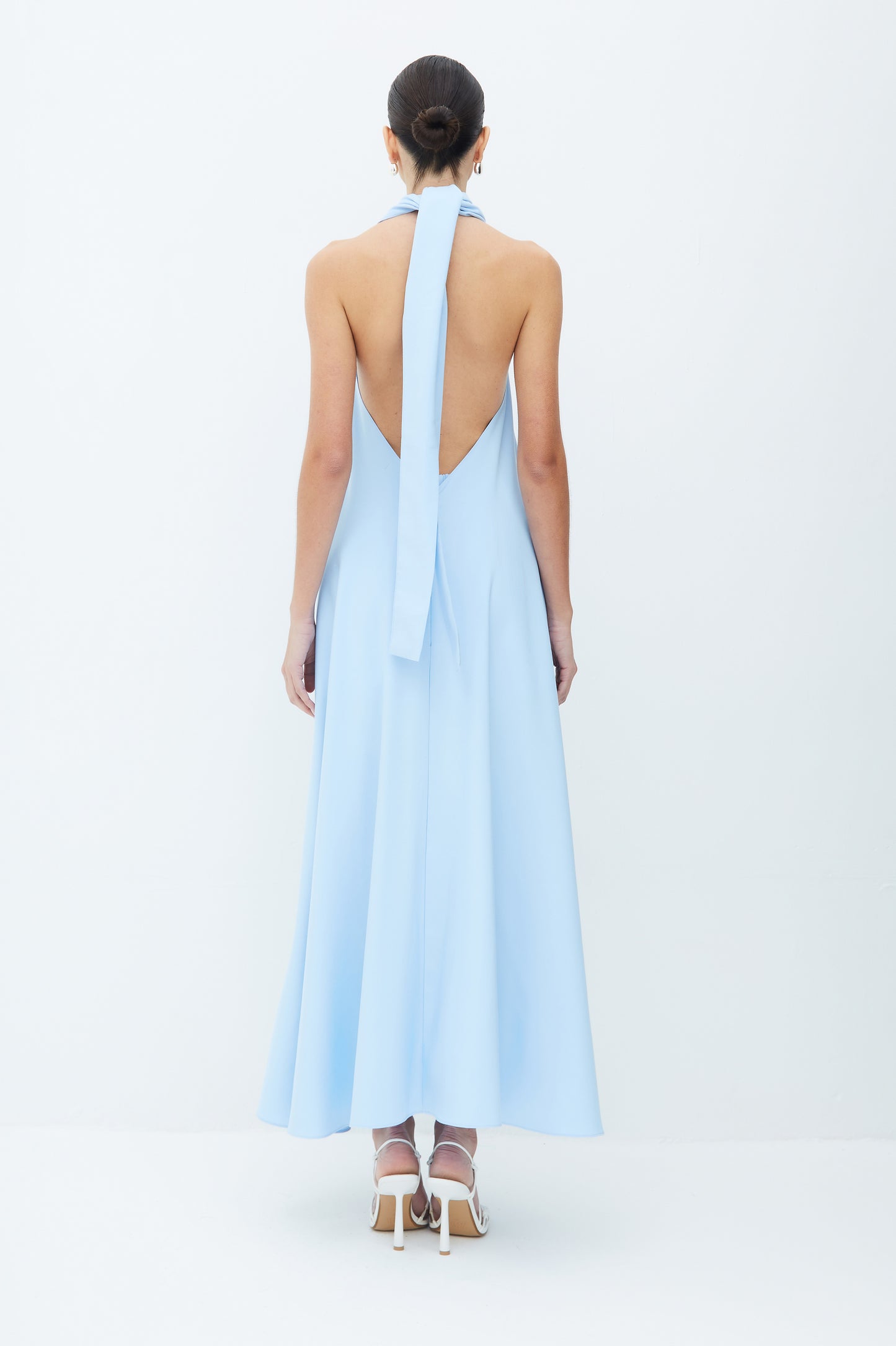 TUNICA FLUIDA COM AMARRACAO AZUL CLARO