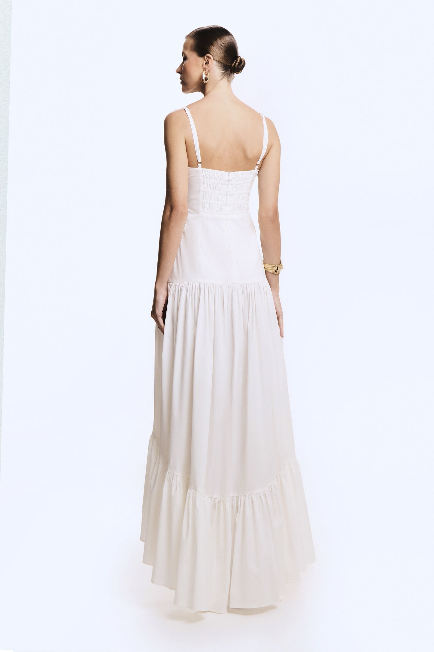 VESTIDO MULLET ACINTURADO COM BARRA AMPLA ALCA FINA OFF WHITE