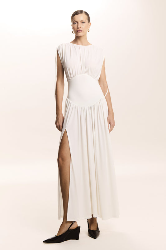 VESTIDO LONGO ACINTURADO FRANZIDO E AMARRACAO OMBROS OFF WHITE