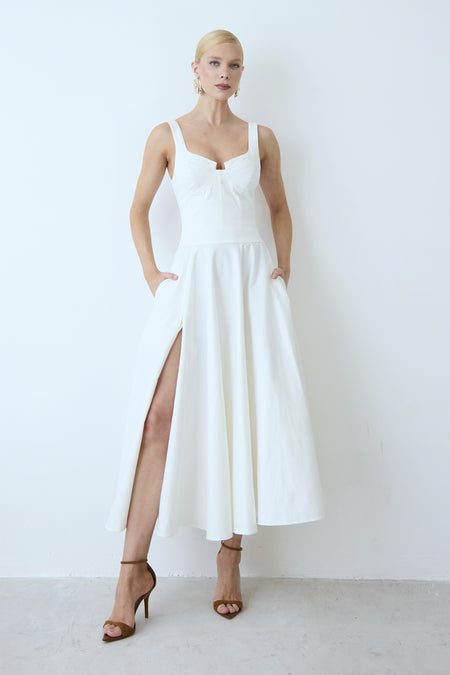 VESTIDO MIDI RECORTE NO BUSTO ACINTURADO BARRA AMPLA