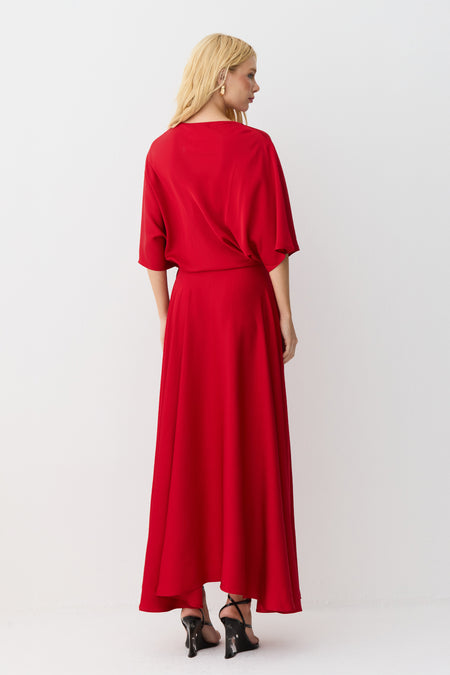 VESTIDO MIDI FLUIDO COM TRANSPASSE SAIA VERMELHO