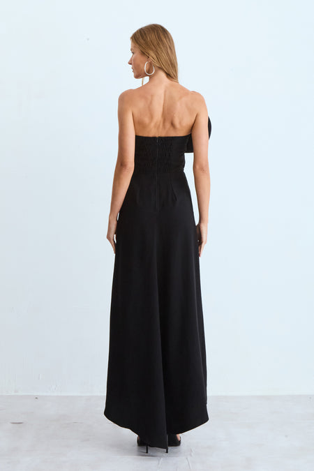 VESTIDO MIDI DECOTE ASSIMETRICO ESTRUTURADO PRETO