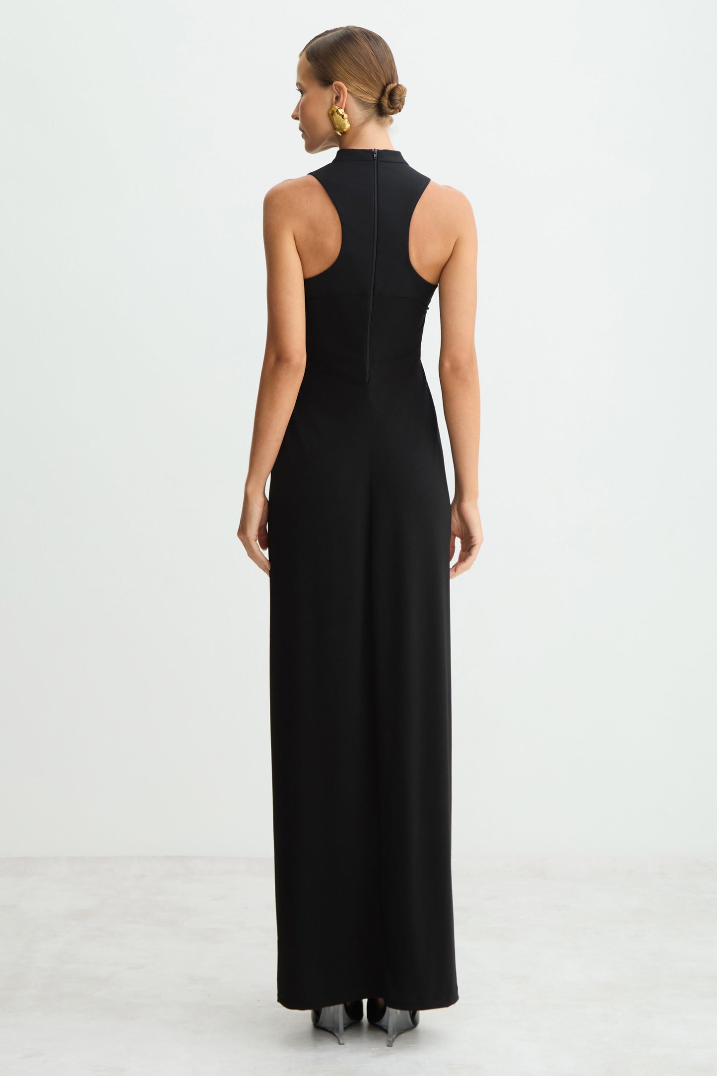 VESTIDO MIDI ESTRUTURADO SAIA TULIPA GOLA MEDIA PRETO