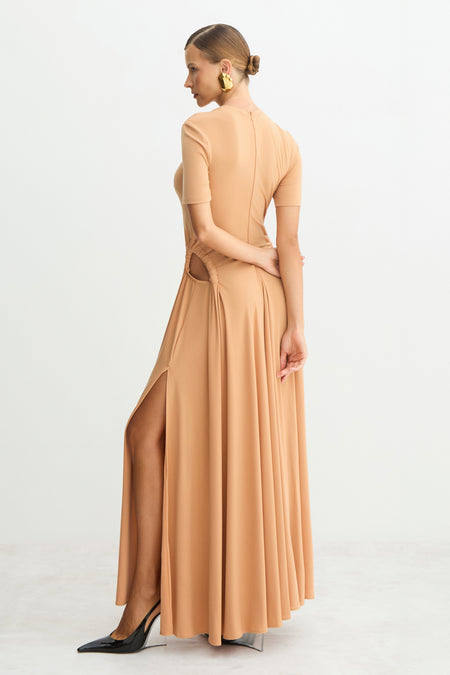 VESTIDO MIDI ALONGADO ABERTURA COM FRANZIDO LATERAL LARANJA PESSEGO