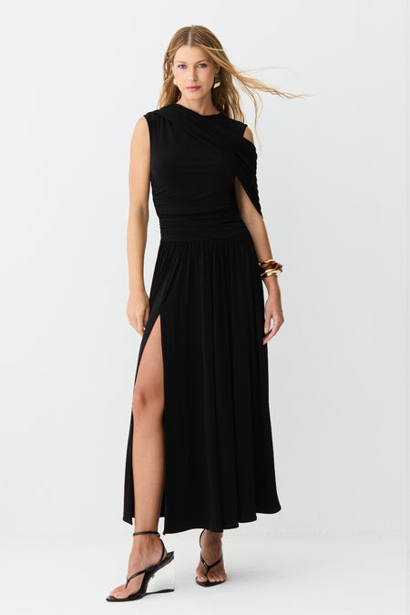 VESTIDO MIDI SOBREPOSICAO FLUIDA COM FRANZIDOS CORPO PRETO
