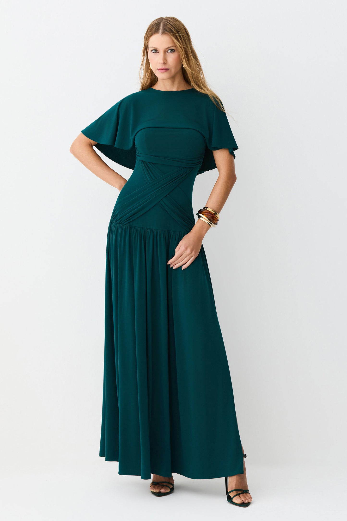 VESTIDO MIDI DETALHE FAIXA CINTURA SOBREPOSICAO FLUIDA VERDE PETROLEO