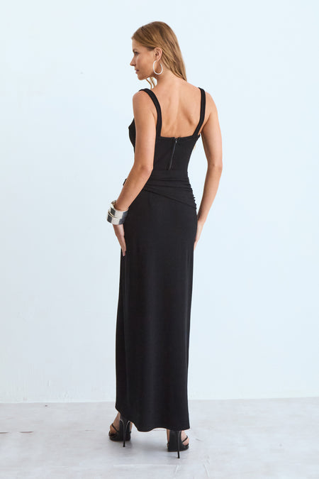VESTIDO MIDI TORCAO LATERAL RECORTE BUSTO PRETO