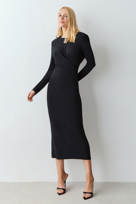 VESTIDO MIDI COM FAIXA CINTURA E CAIMENTO COSTAS PRETO