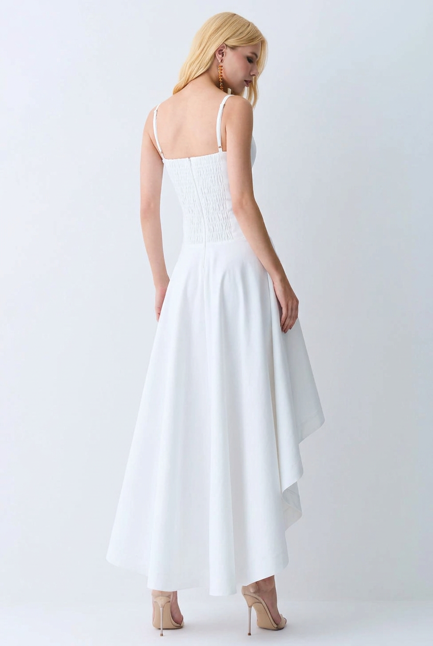 VESTIDO MULLET ACINTURADO COM BARRA AMPLA ALCA FINA OFF WHITE