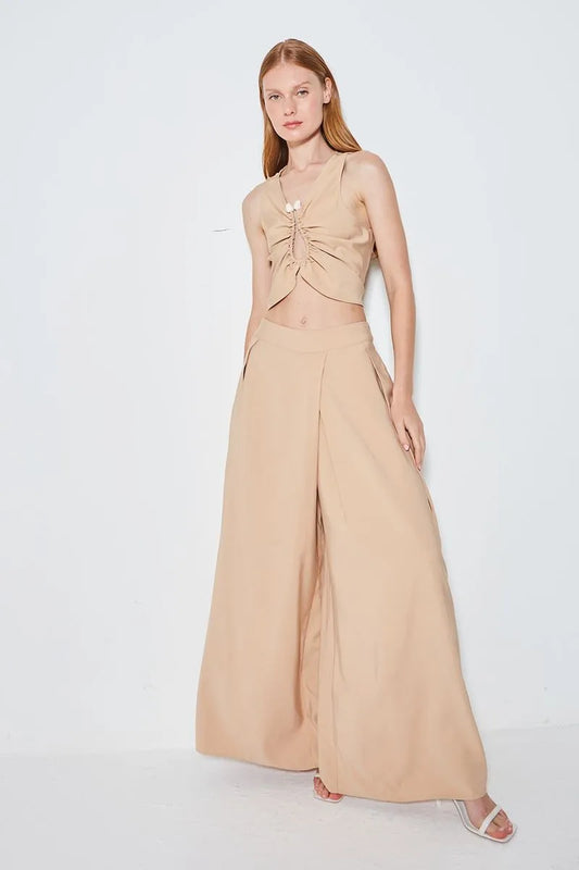 CALÇA PANTALONA VISTA ASSIMETRICA KAKI CLARO