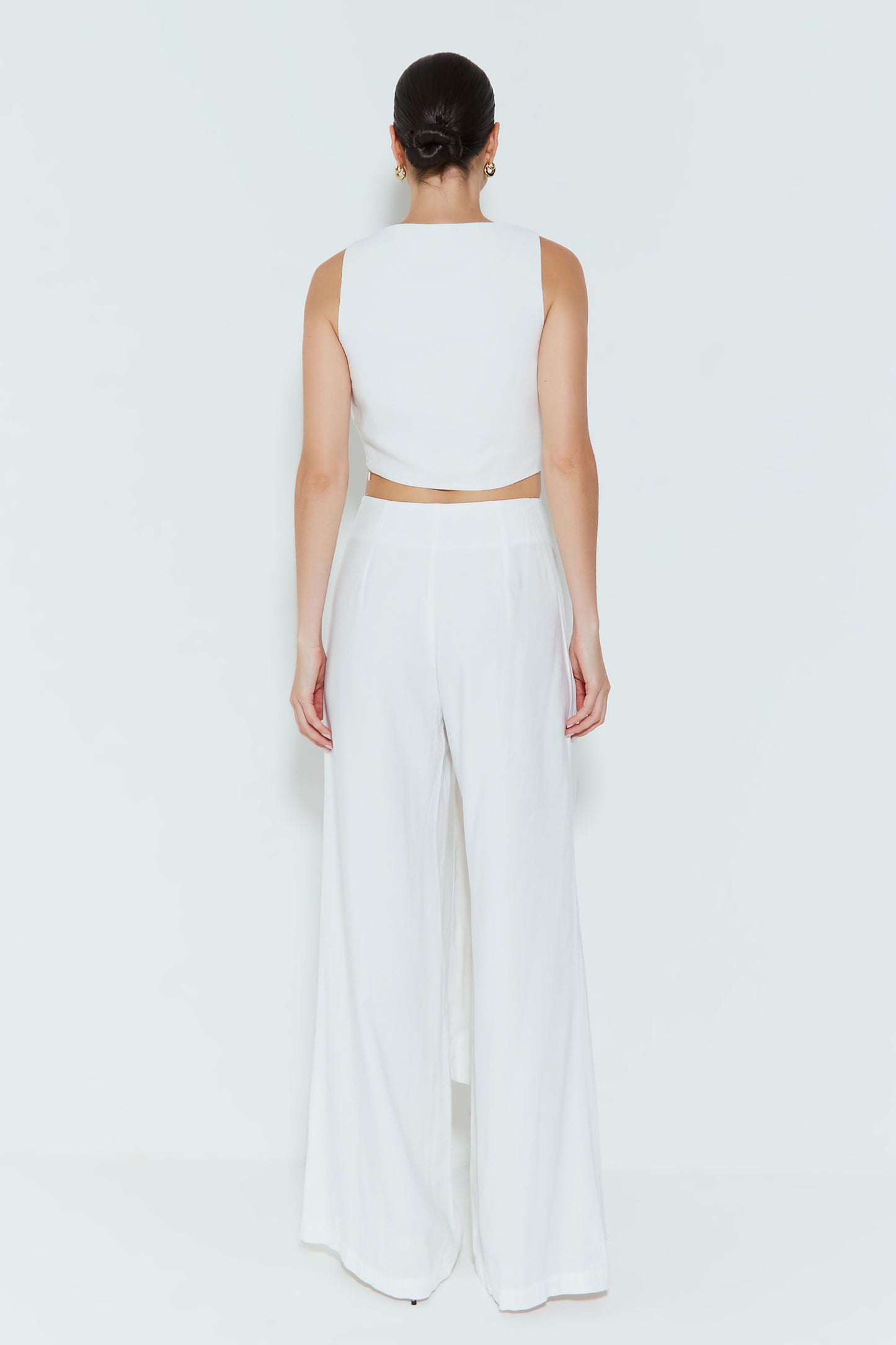 CALÇA PANTALONA COM SOBREPOSICAO E AMARRACAO FRONTAL OFF WHITE