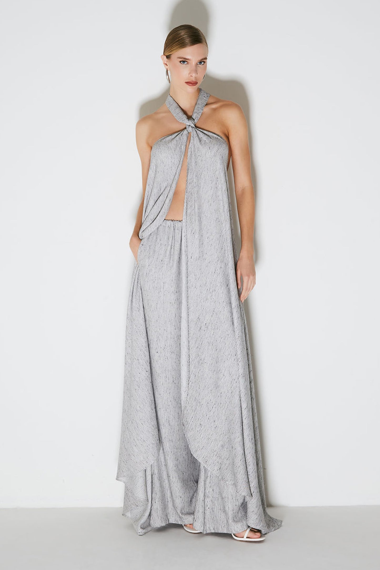 CALÇA RETA FLUIDA COM ELASTICO NA CINTURA PRETO