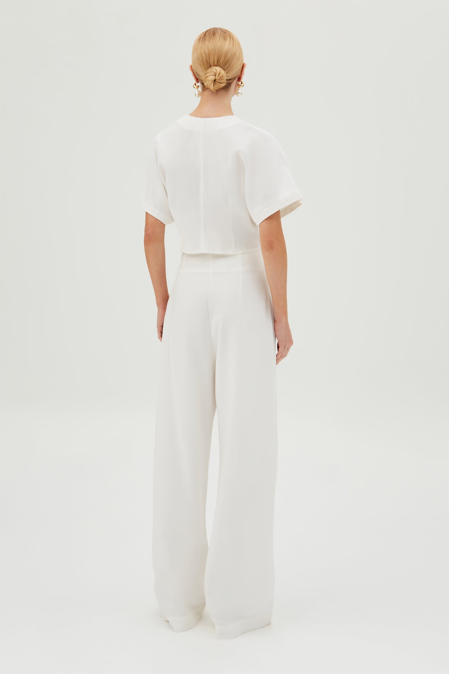 CALÇA PANTALONA COM DRAPEADOS LATERAIS OFF WHITE