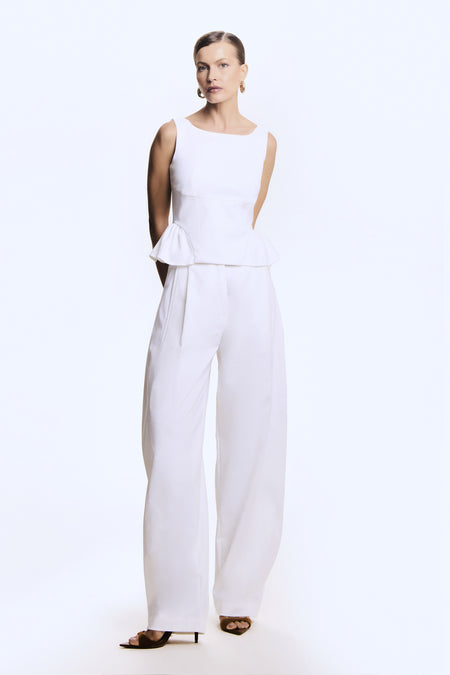 CALCA BAGGY ESTRUTURADA BOTAO LATERAL OFF WHITE