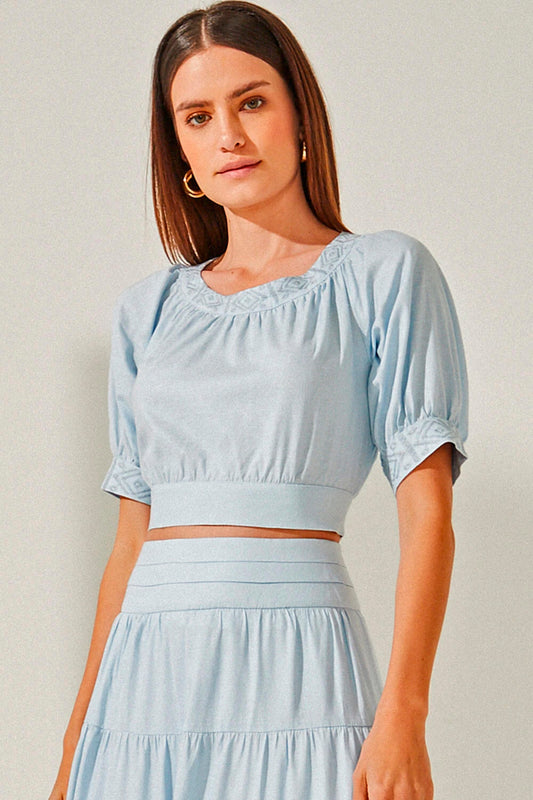 CROPPED MANGA CURTA DE LINHO COM DECOTE CANOA AZUL