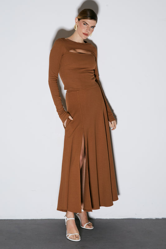 SAIA MIDI COM ELASTICO NA CINTURA BARRA AMPLA MARROM CHOCOLATE