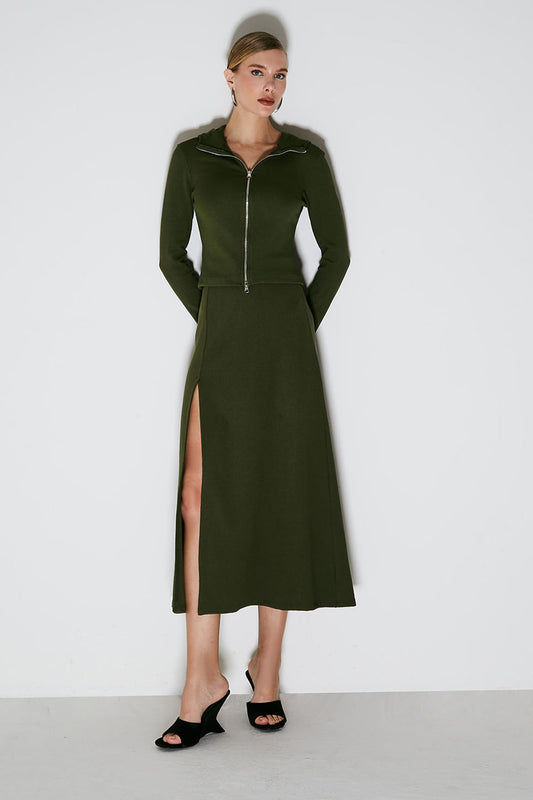 SAIA MIDI COM ELASTICO NO COS E FENDA FRONTAL VERDE MILITAR