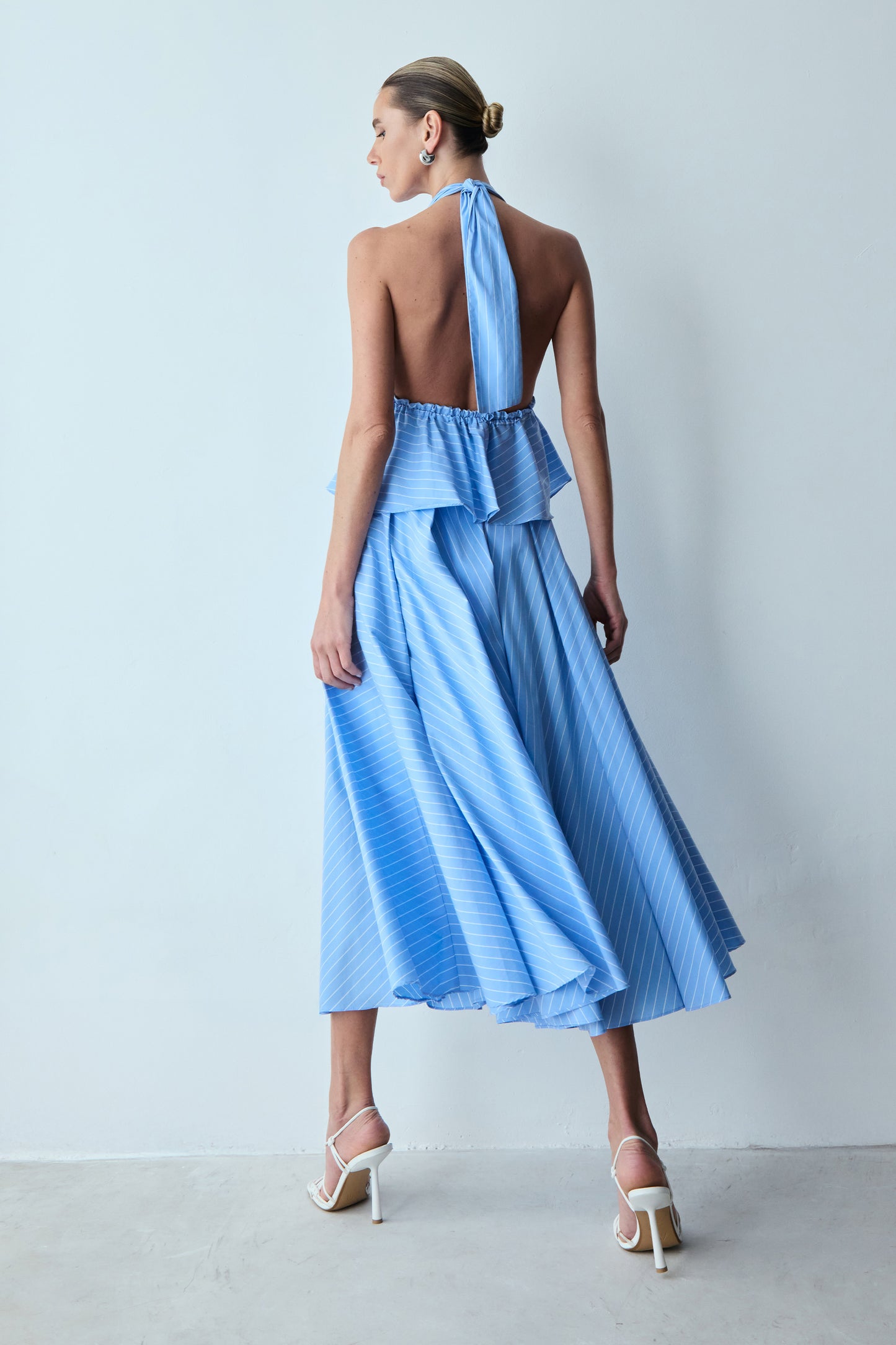 SAIA MIDI BARRA AMPLA E COS LARGO LISTRADO AZUL