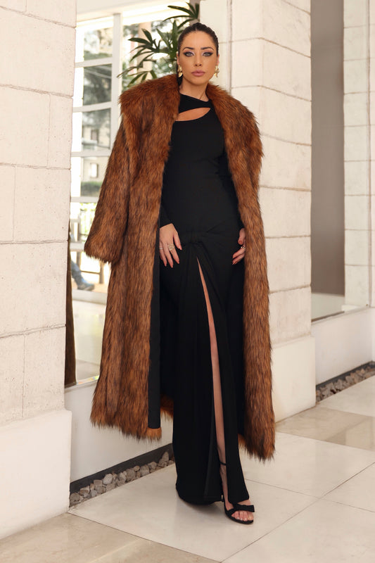 CASACO LONGO COM GOLA PELO MESCLA MARROM