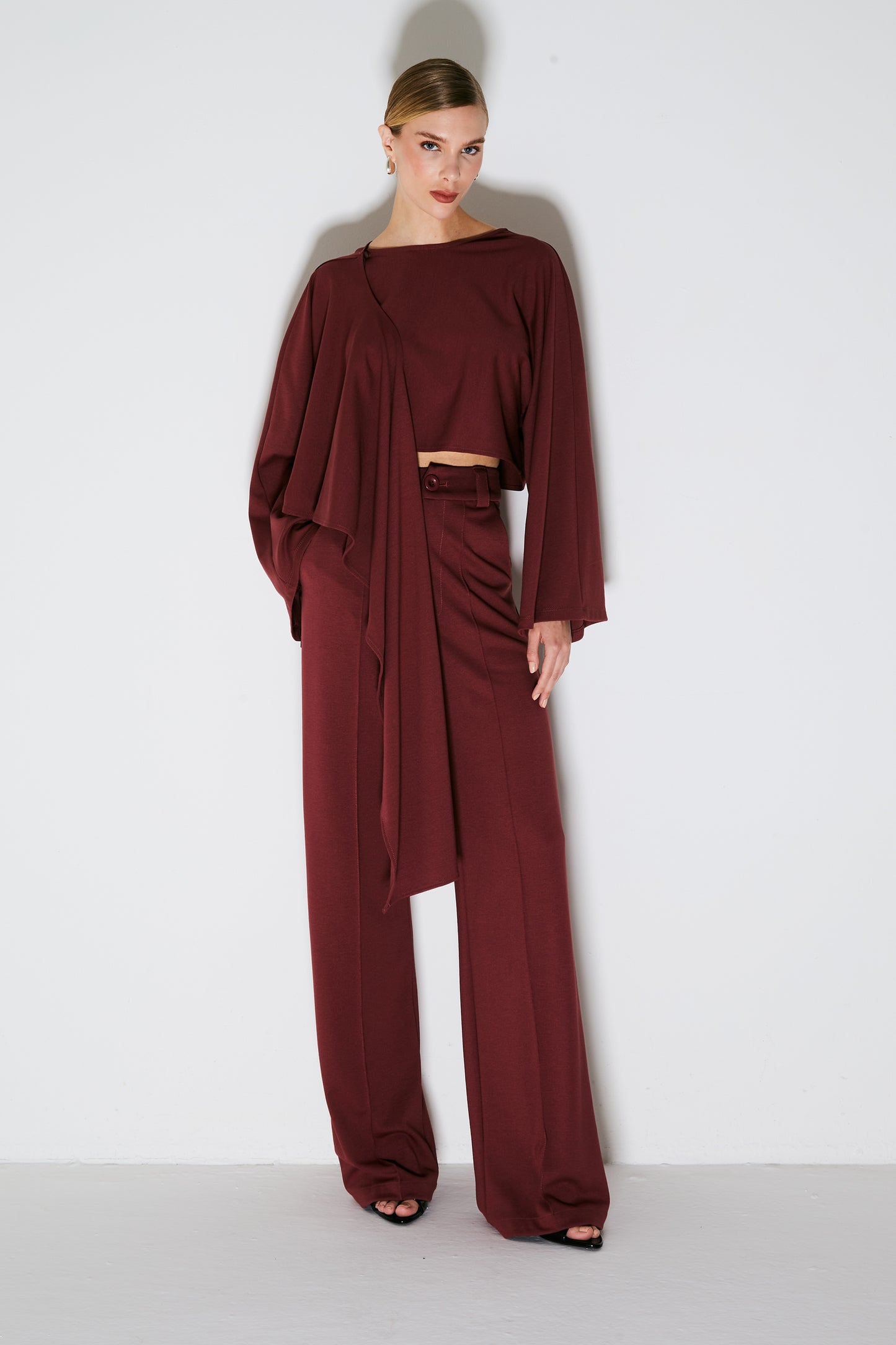 BLUSA MANGA LONGA PONCHO ASSIMETRICO UVA