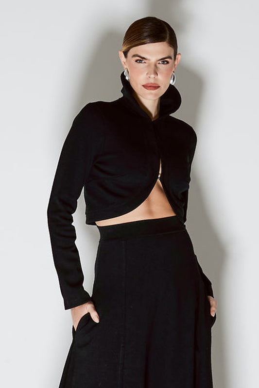 CASACO CURTO COM GOLA E GANCHOS PRETO