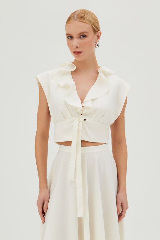 BLUSA MANGA CURTA COM BABADOS FRONTAIS E AMARRACAO CREME