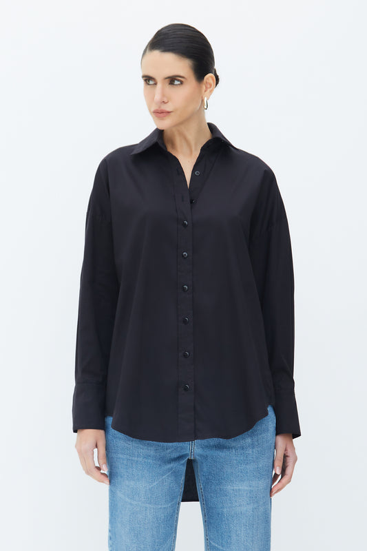 CAMISA MANGA COMPRIDA OVERSIZED E BARRA FRALDADA PRETO