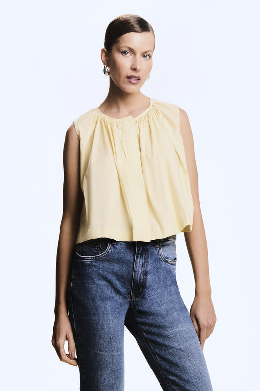 BLUSA SEM MANGA AMPLA FRANZIDOS DECOTE E BOTOES FRONTAL AMARELO MANTEIGA
