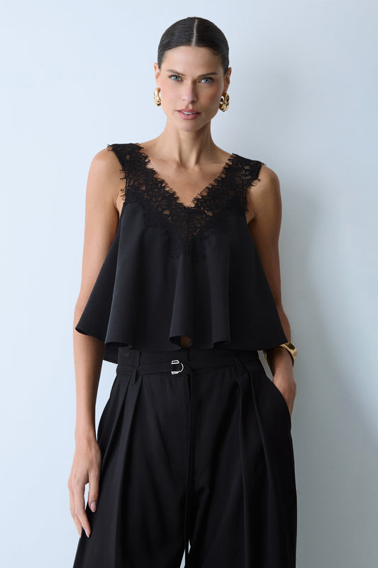 BLUSA DE ALCA COM DECOTE E ALCA EM RENDA COM FLUIDEZ PRETO