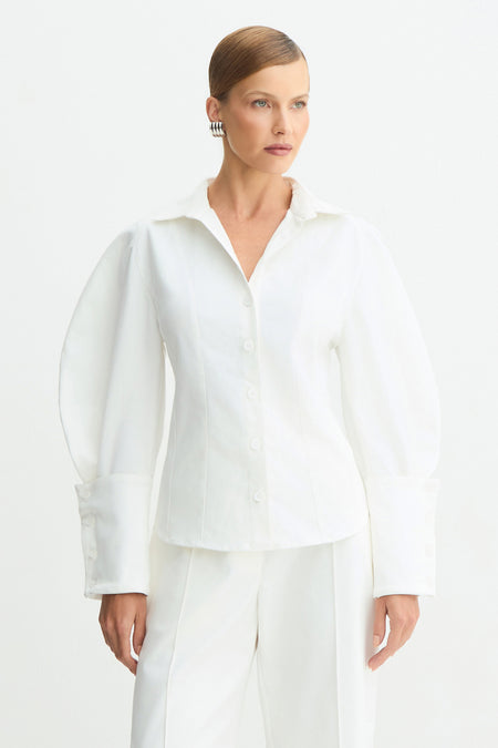 CAMISA MANGA COMPRIDA ESTRUTURADA COM MANGAS AMPLAS OFF WHITE