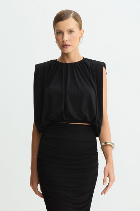 BLUSA SEM MANGA FLUIDA COM FRANZIDOS ABERTURA LATERAL PRETO