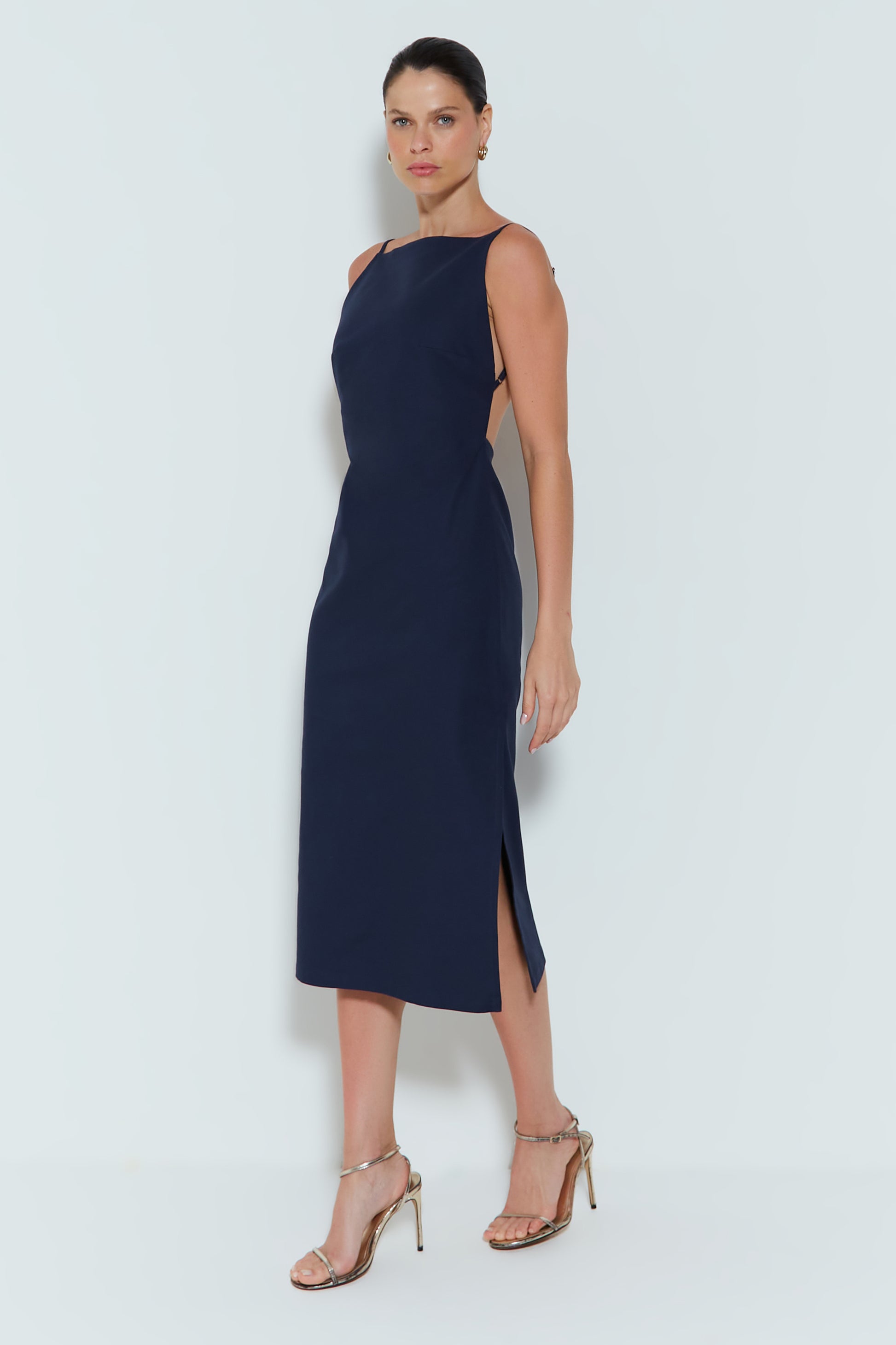VESTIDO MIDI LISO FRENTE UNICA DECOTE RETO AZUL MARINHO – Zen Oficial