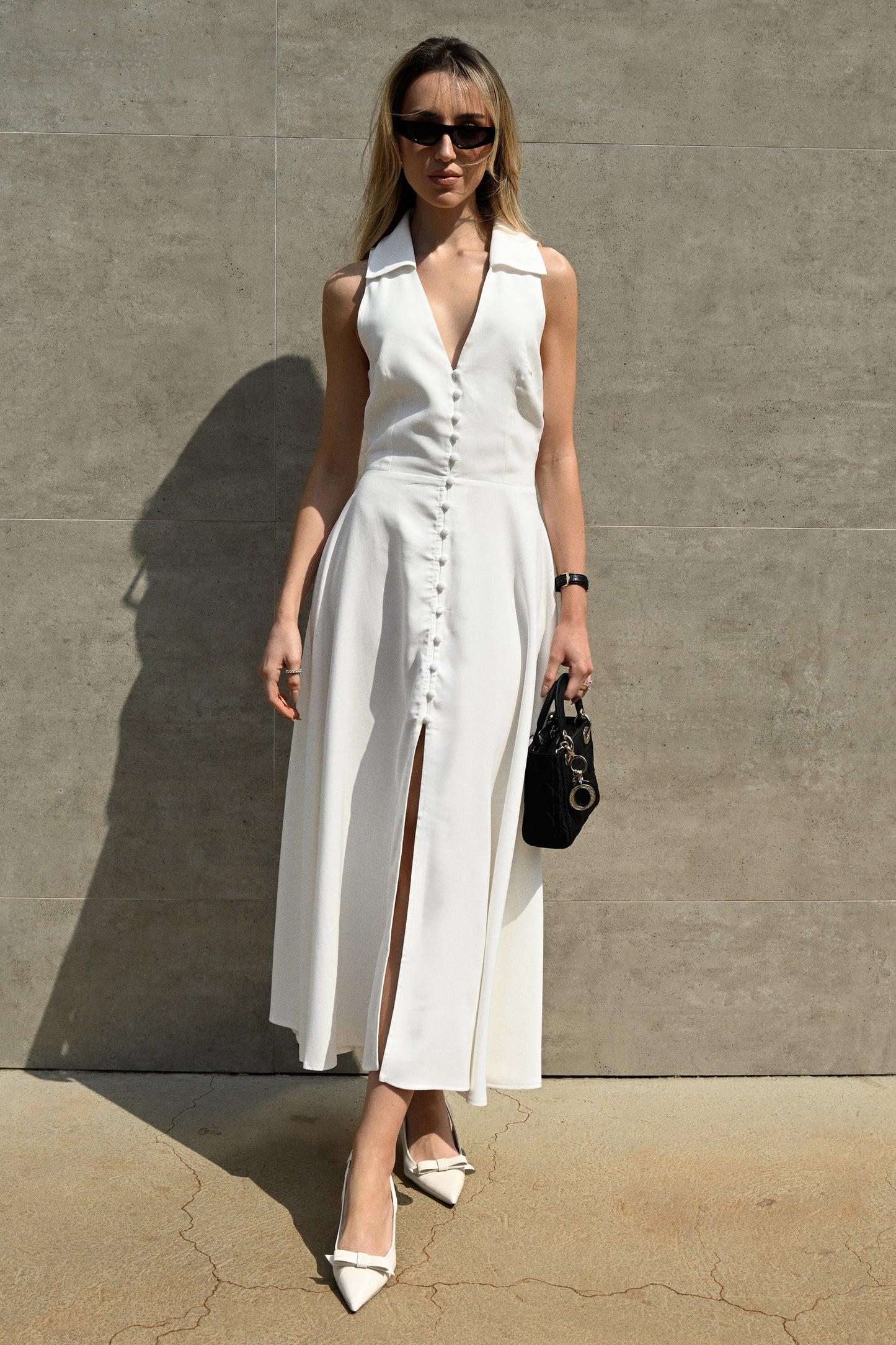 VESTIDO MIDI COM BOTOES FRONTAL ABERTURA COSTAS OFF WHITE