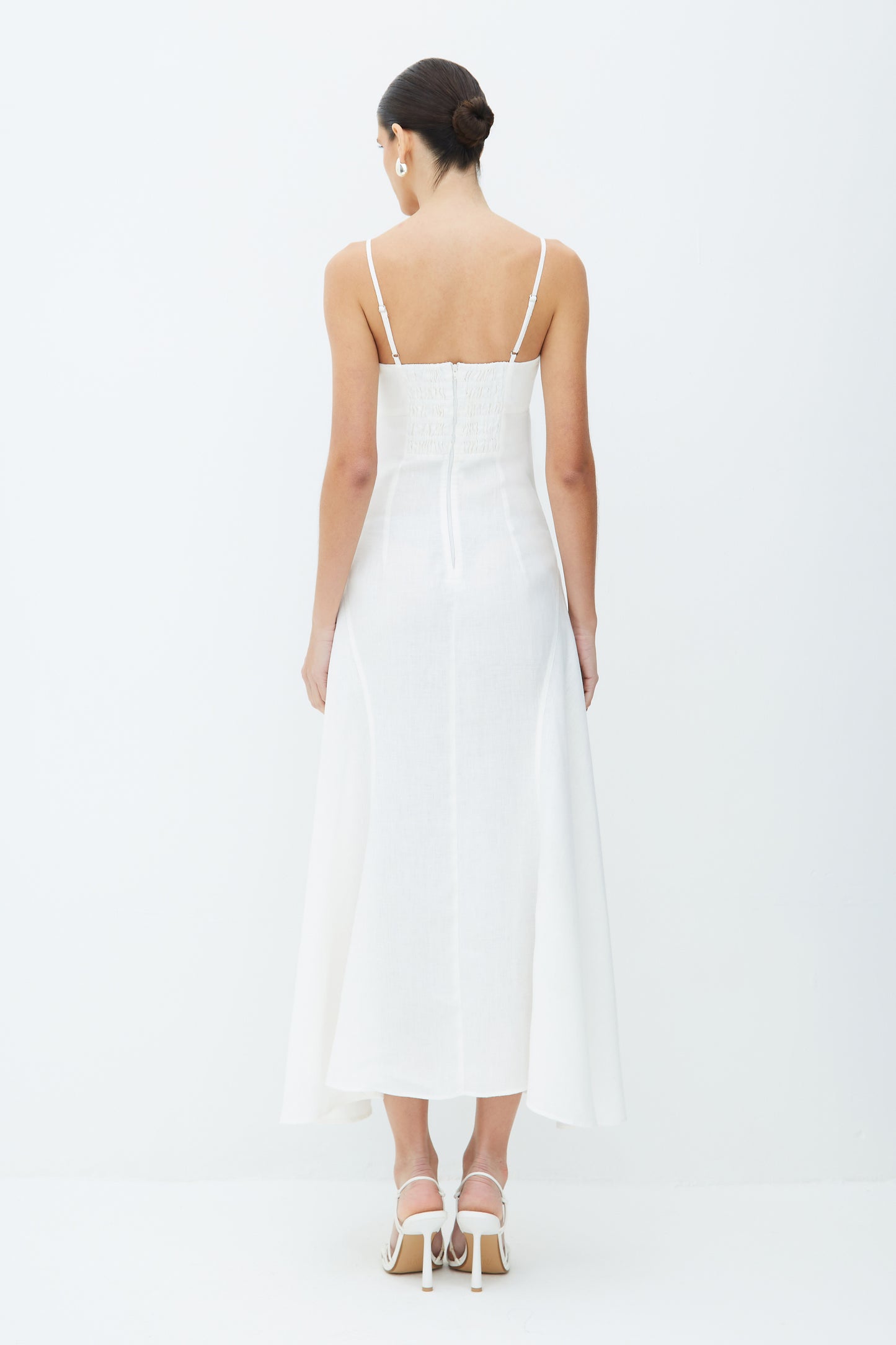 VESTIDO MIDI COM DRAPEADOS BUSTO E BARRA AMPLA BRANCO