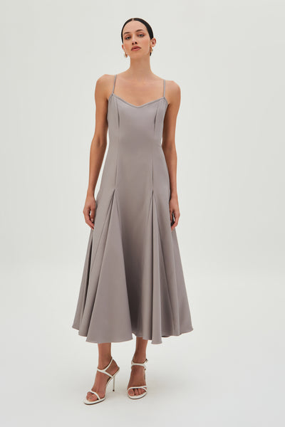 VESTIDO MIDI COM RECORTES FRONTAIS E PREGAS SAIA CINZA GRANITO
