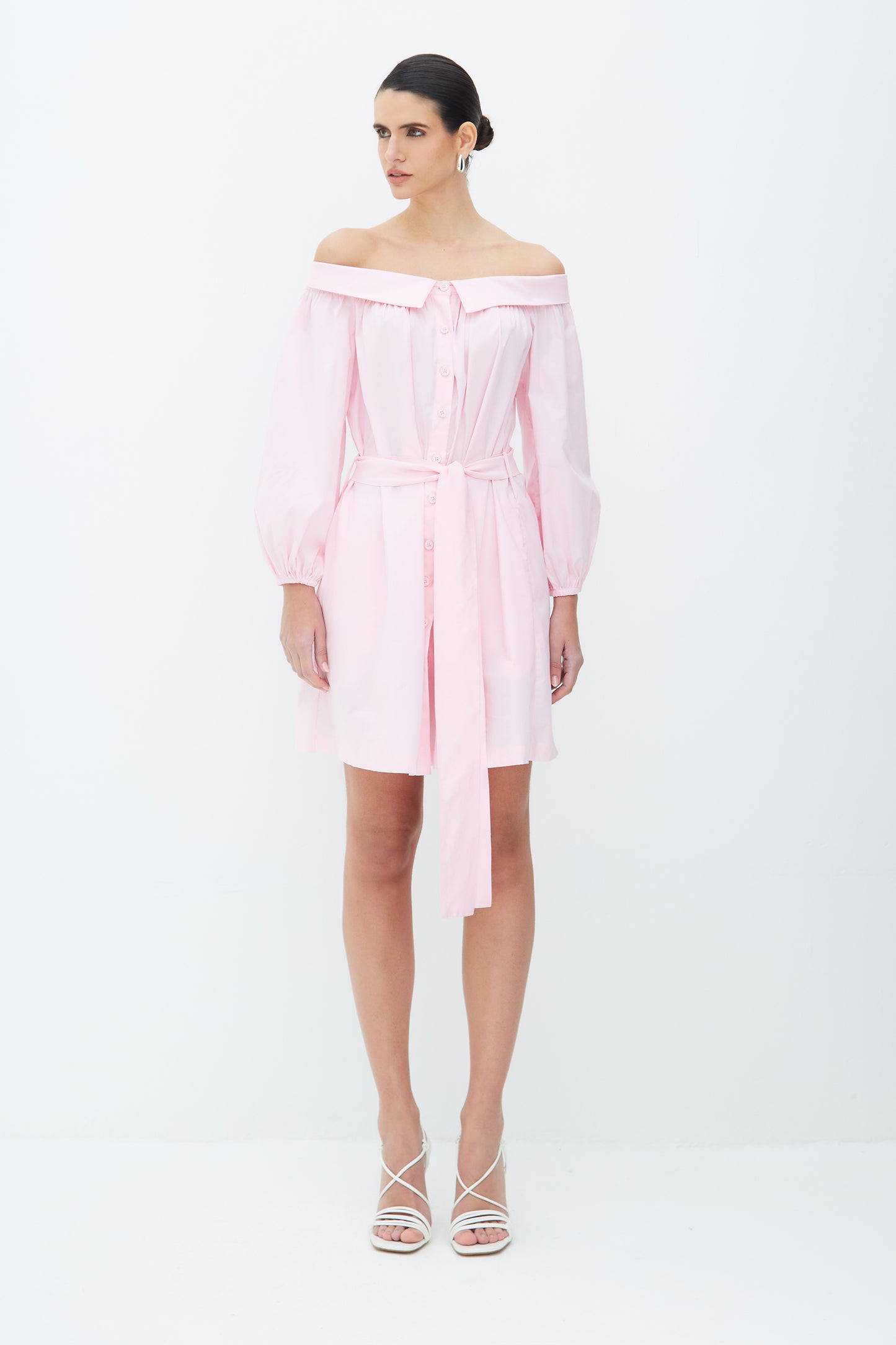 VESTIDO CURTO COM BOTOS FRONTAL E FAIXA PARA AMARRACAO ROSA BEBE