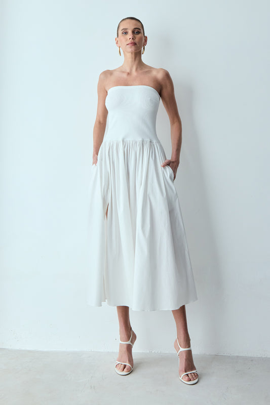 VESTIDO MIDI TOMARA QUE CAIA SAIA AMPLA E BOLSOS OFF WHITE