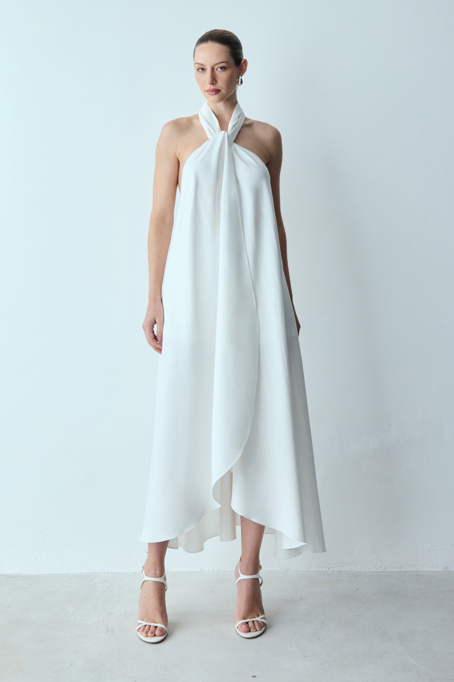 TUNICA FLUIDA COM AMARRACAO OFF WHITE