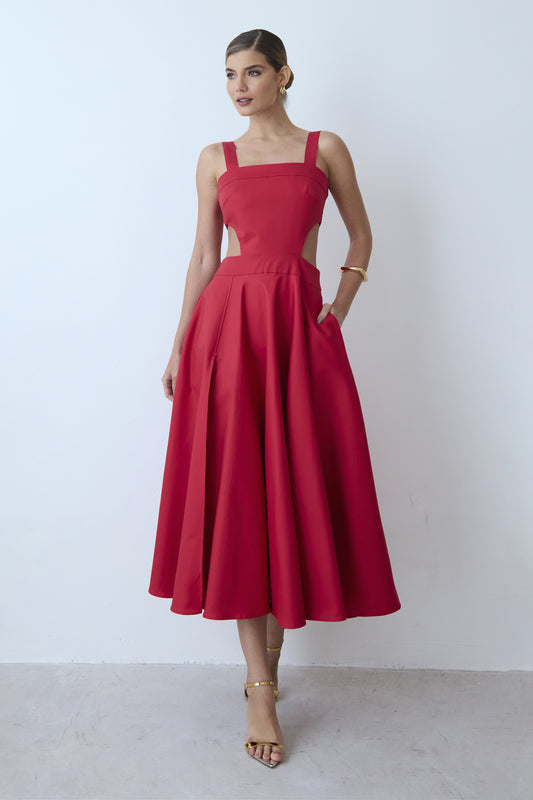 VESTIDO MIDI COM DECOTE RETO E ABERTURA LATERAIS VERMELHO