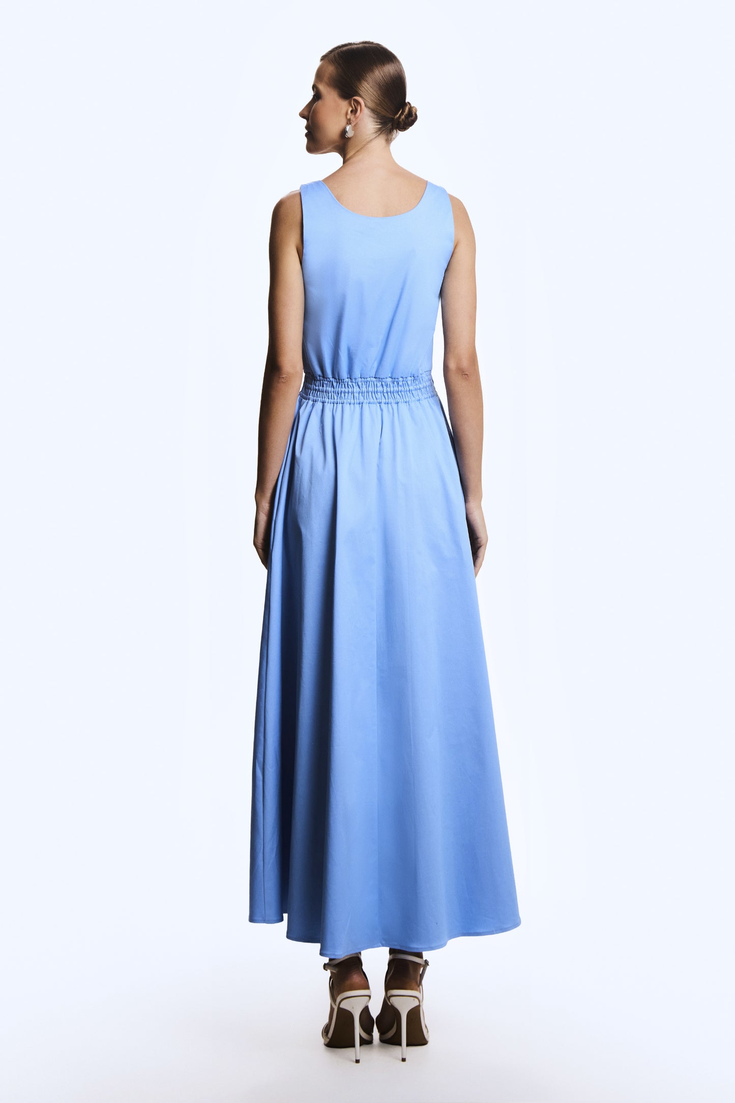 VESTIDO MIDI ELASTICO NA CINTURA E  BOTOES FRONTAL AZUL MEDITERRANEO