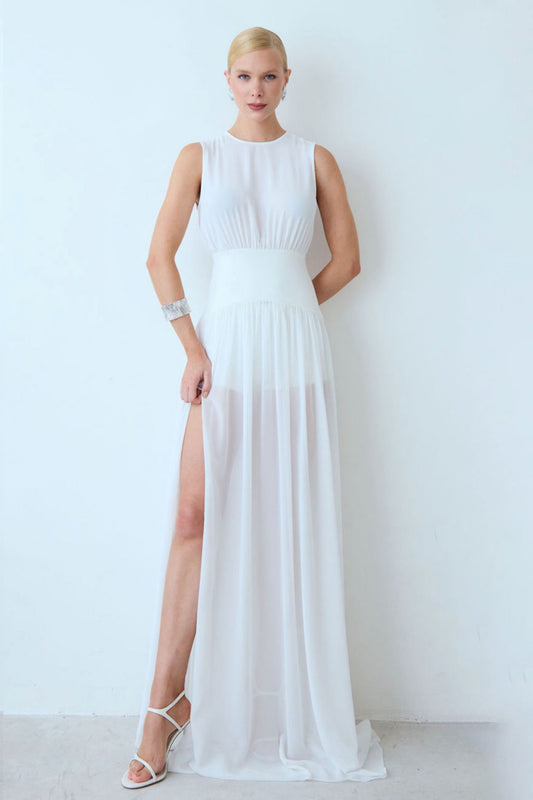 VESTIDO LONGO ACINTURADO CORPO E BARRA FLUIDA OFF WHITE