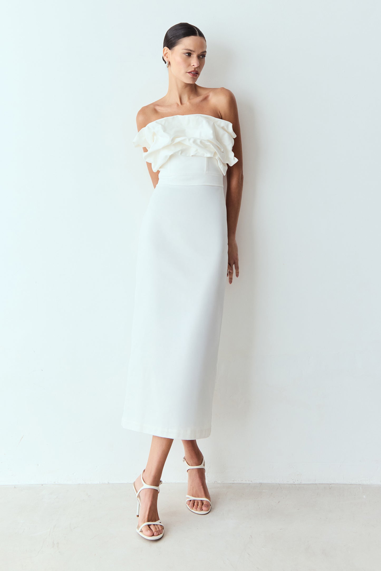 VESTIDO MIDI SOBREPOSICAO DRAPEADA DECOTE OFF WHITE