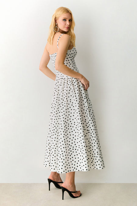 VESTIDO LONGO ACINTURADO PREGAS SAIA RECORTE BUSTO POA OFF COM PRETO